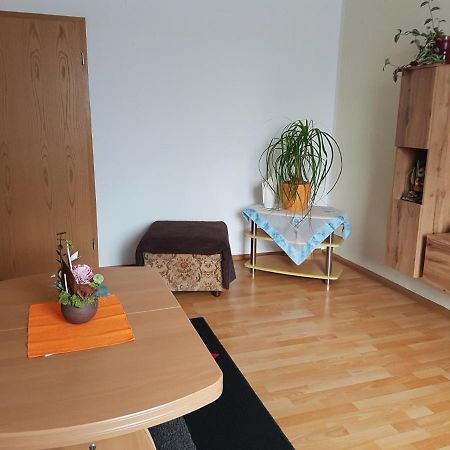 Ferienwohnung Am Viaduktweg Familie Roman Langenleuba-Niederhain Exterior photo